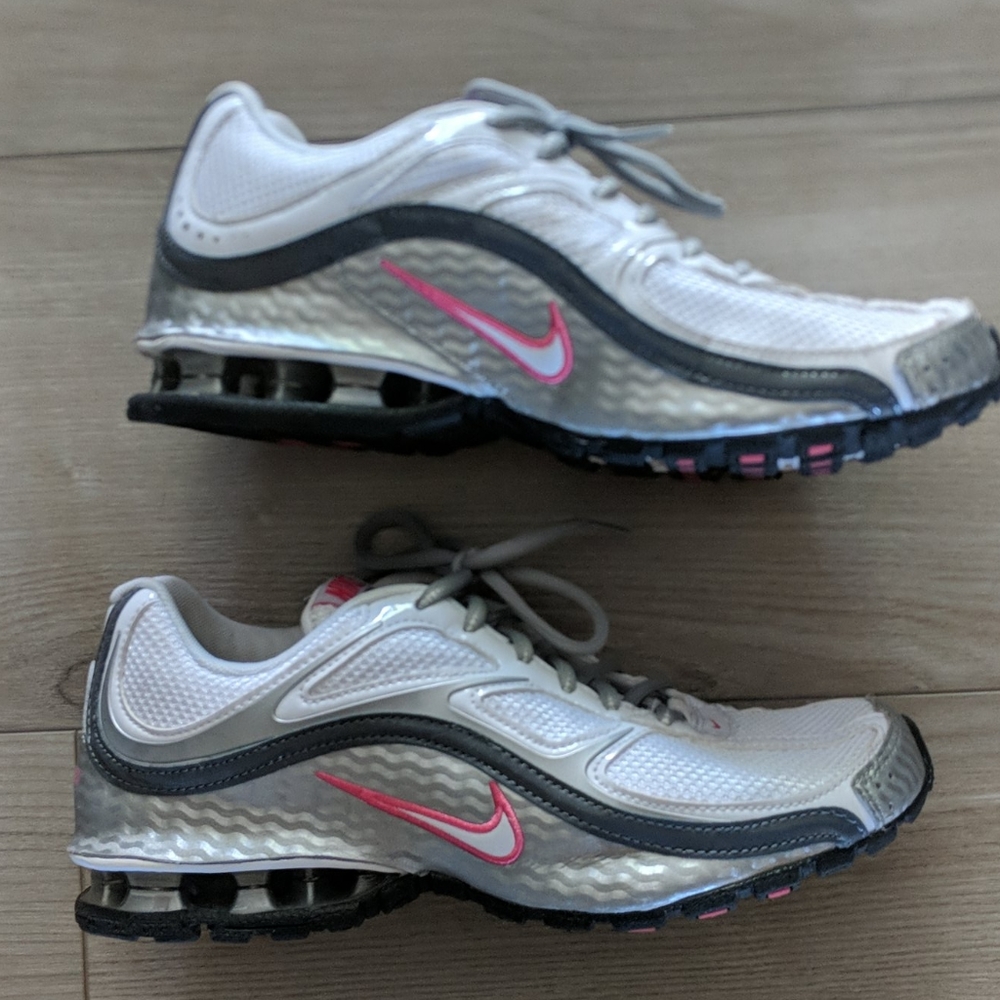 Nike shoes